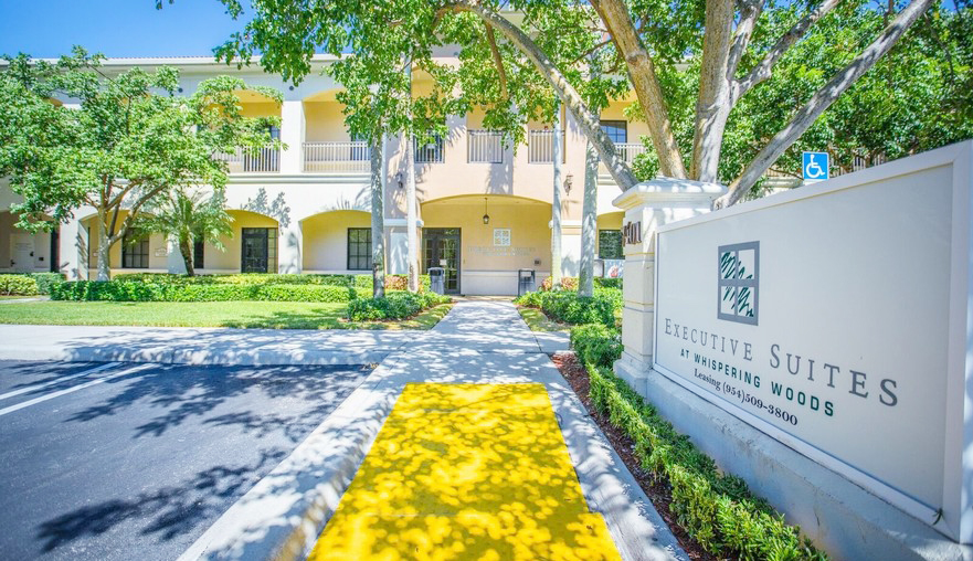 Coral Springs Whispering Woods Suites